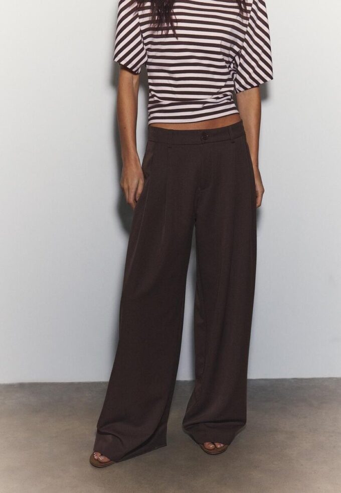 Pantaloni sartoriali Wide Leg con pinces Pantaloni sartoriali Wide Leg con pinces