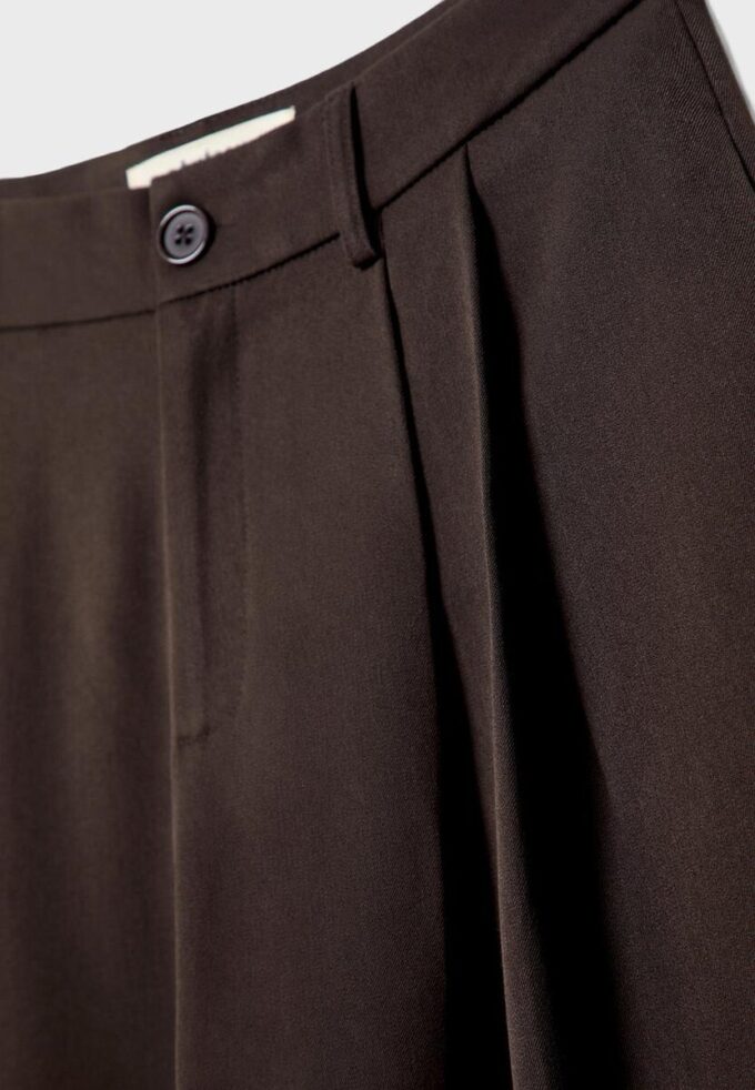 Pantaloni sartoriali Wide Leg con pinces Pantaloni sartoriali Wide Leg con pinces