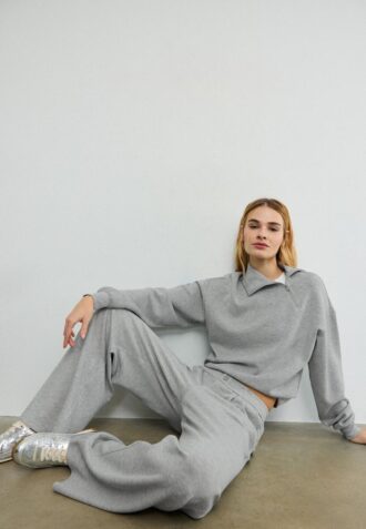 Pantaloni Soft Touch con pinces