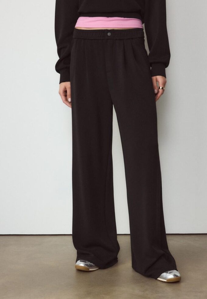 Pantaloni Soft Touch con pinces