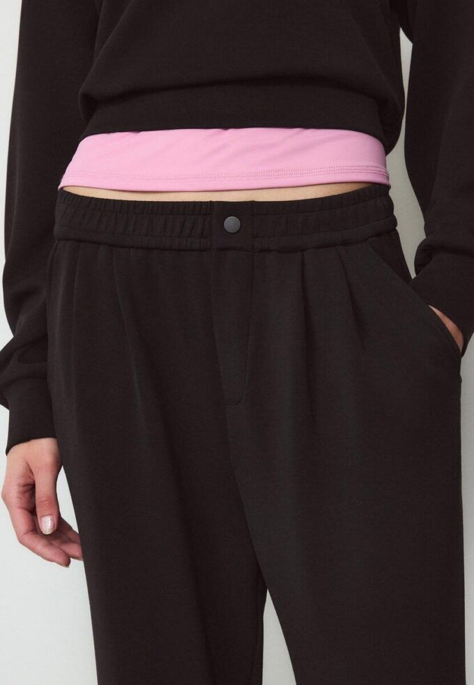 Pantaloni Soft Touch con pinces