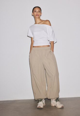 Pantaloni tecnici a palloncino per il Parachute