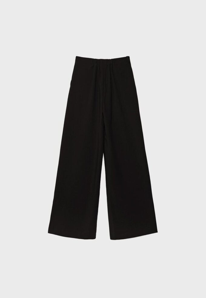 Pantaloni Wide Leg con dettaglio fibbia Pantaloni Wide Leg con dettaglio fibbia