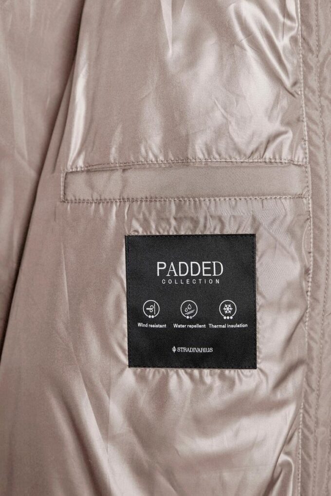 Piumino basic con cappuccio