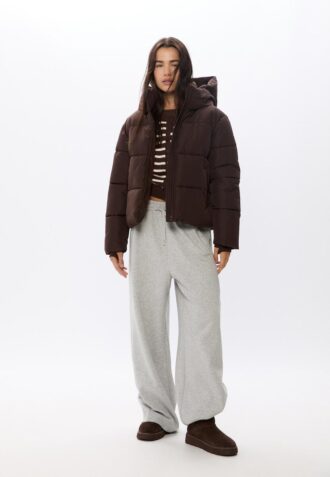 Piumino basic con cappuccio