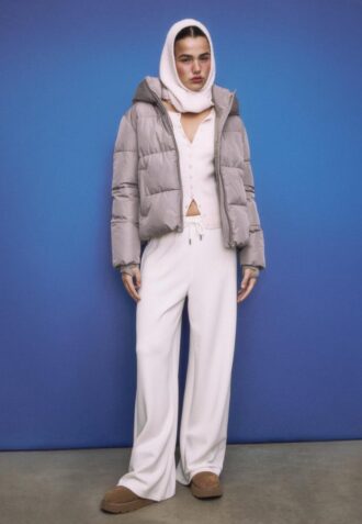 Piumino basic con cappuccio