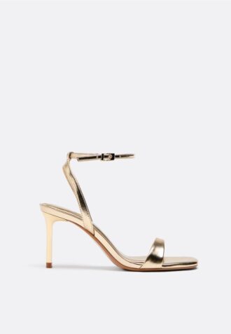 Sandali con tacco a spillo