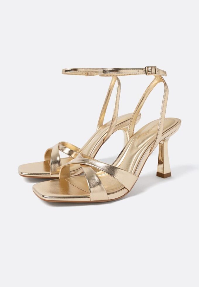 Sandali con tacco a spillo Sandali con tacco a spillo