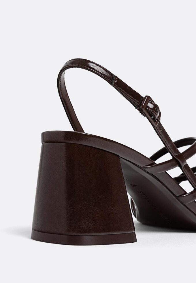 Sandali con tacco largo