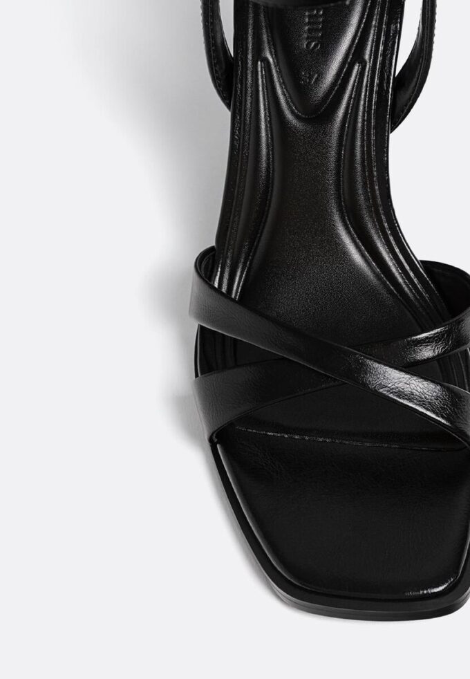 Sandali con tacco neri