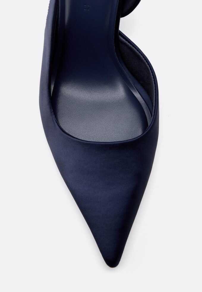 Scarpe col tacco effetto raso