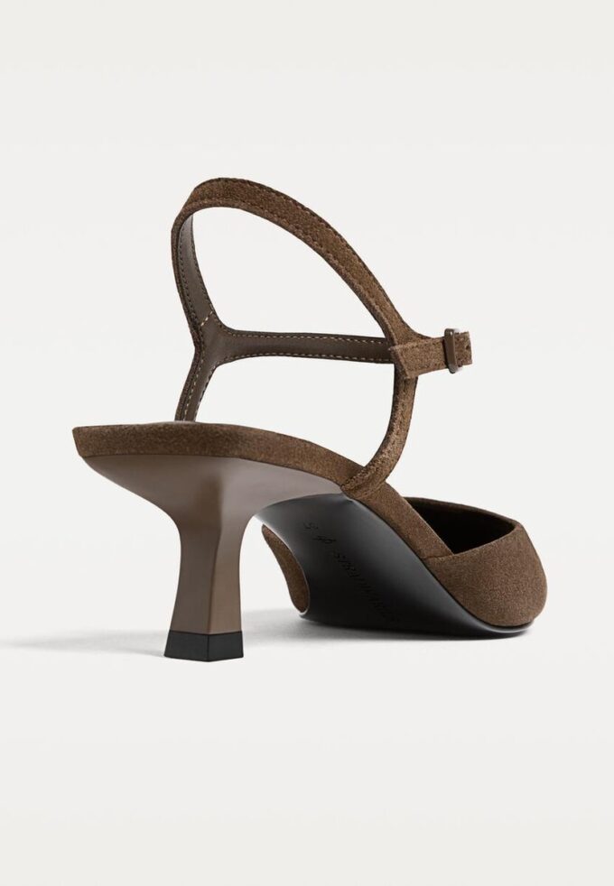 Scarpe col tacco in pelle