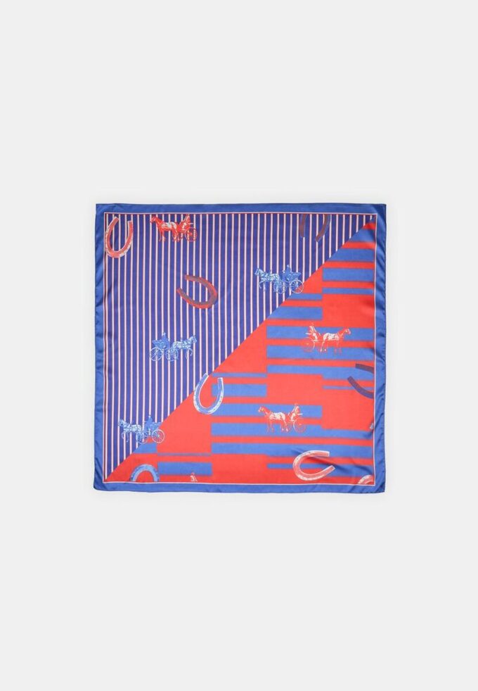 Sciarpa a ferro di cavallo