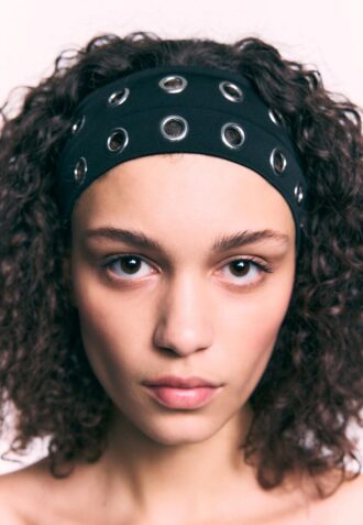 Set di 2 cerchietti in pelliccia con borchie