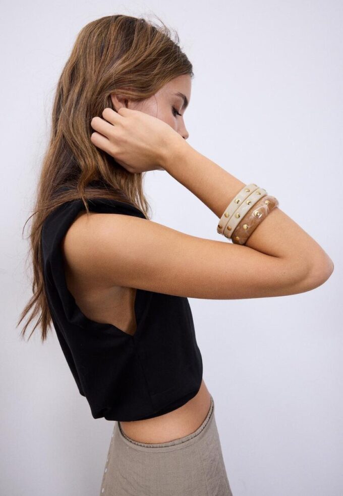 Set di 3 bracciali rigidi con borchie