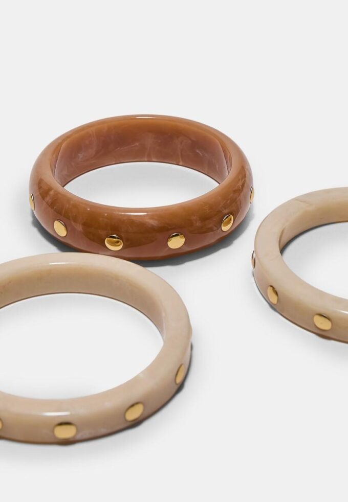Set di 3 bracciali rigidi con borchie