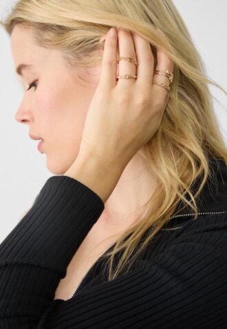 Set di 9 anelli a farfalla e strass