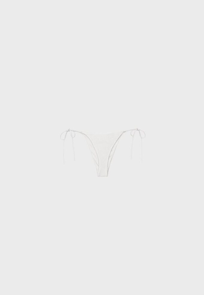 Slip bikini brasiliano in raso Slip bikini brasiliano in raso