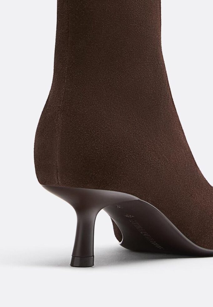 Stivaletti con tacco a spillo in pelle crosta