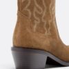 Stivaletti in pelle con tacco cowboy