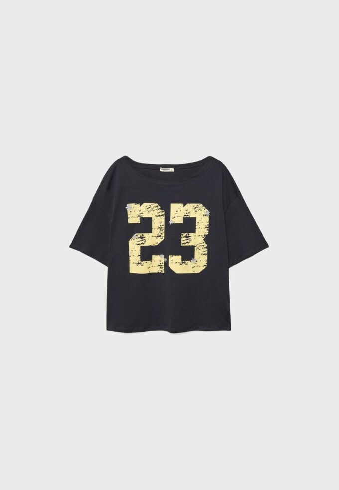 T-shirt a maniche corte 23