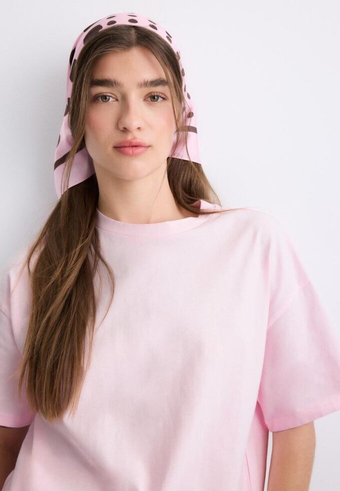 T-shirt a maniche corte con orlo in pizzo