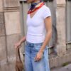 T-shirt a maniche corte con scollo a V T-shirt a maniche corte con scollo a V