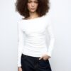 T-shirt a maniche lunghe con arricciatura T-shirt a maniche lunghe con arricciatura