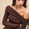 T-shirt a maniche lunghe con arricciatura T-shirt a maniche lunghe con arricciatura