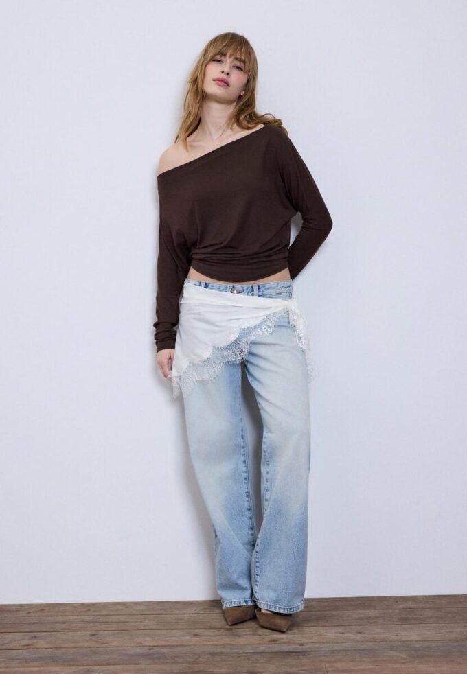 T-shirt asimmetrica in modal