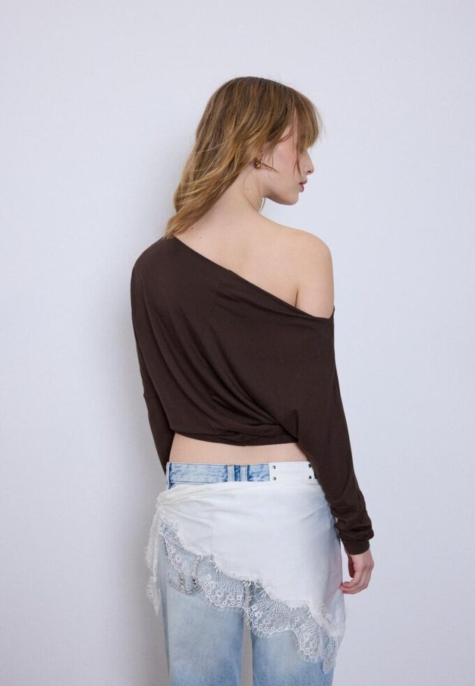 T-shirt asimmetrica in modal