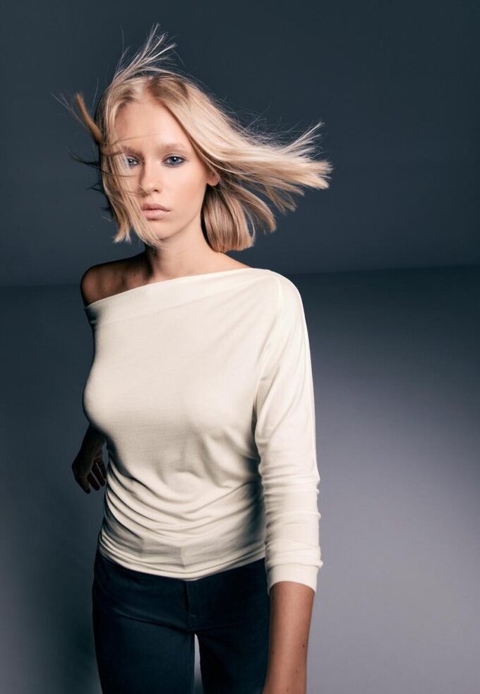 T-shirt asimmetrica in modal T-shirt asimmetrica in modal