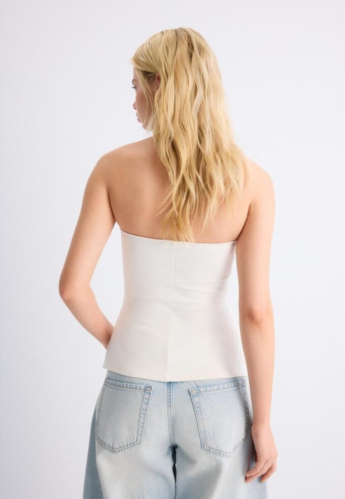 Top a fascia con scollo a cuore