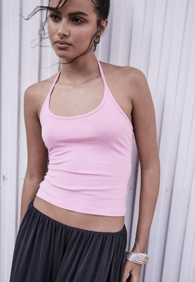 Top all’americana in maglia