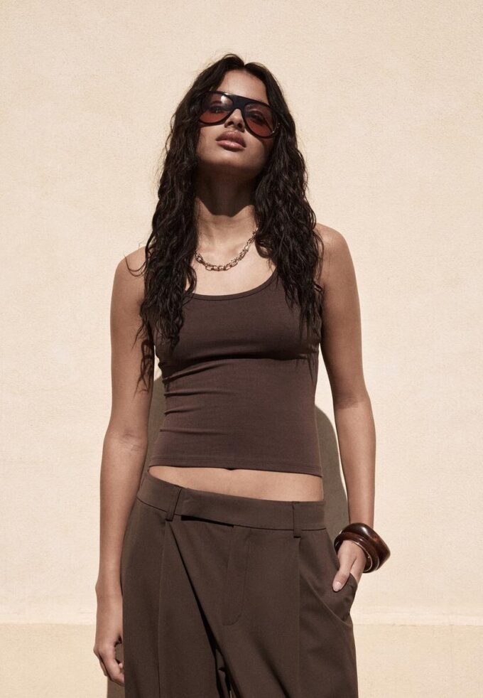 Top all’americana in maglia