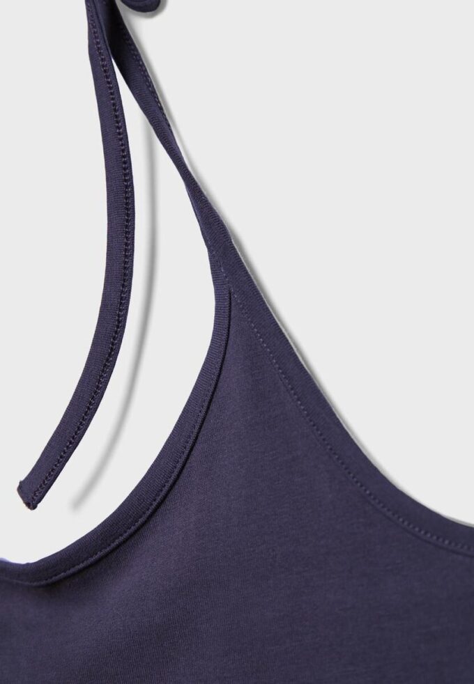 Top all’americana in maglia