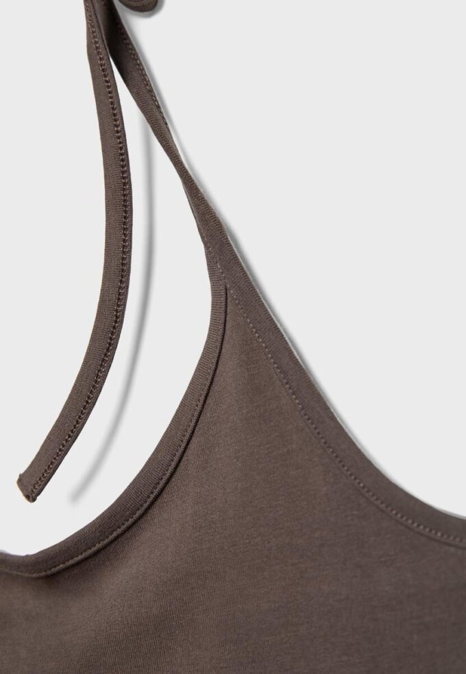 Top all’americana in maglia