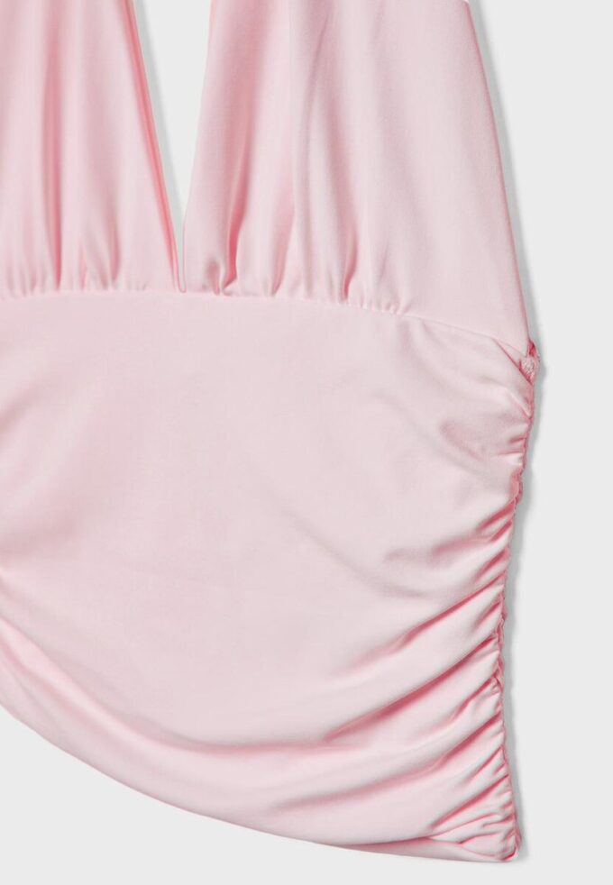 Top con scollo all’americana e laccio arricciato Top con scollo all’americana e laccio arricciato