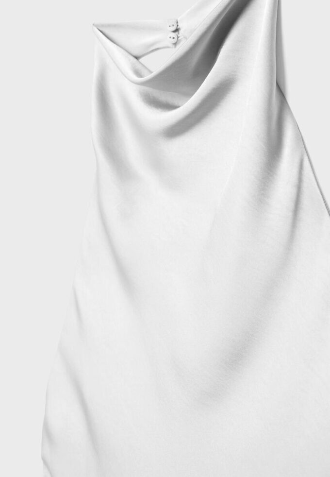 Top con scollo all’americana effetto raso Top con scollo all’americana effetto raso