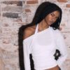 Top con scollo asimmetrico