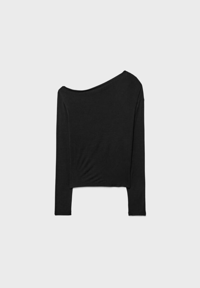 Top con scollo asimmetrico