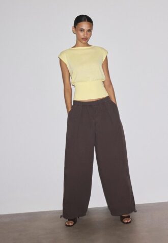 Top in maglia con fascia