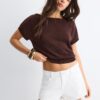 Top in maglia rustica con scollo a barchetta