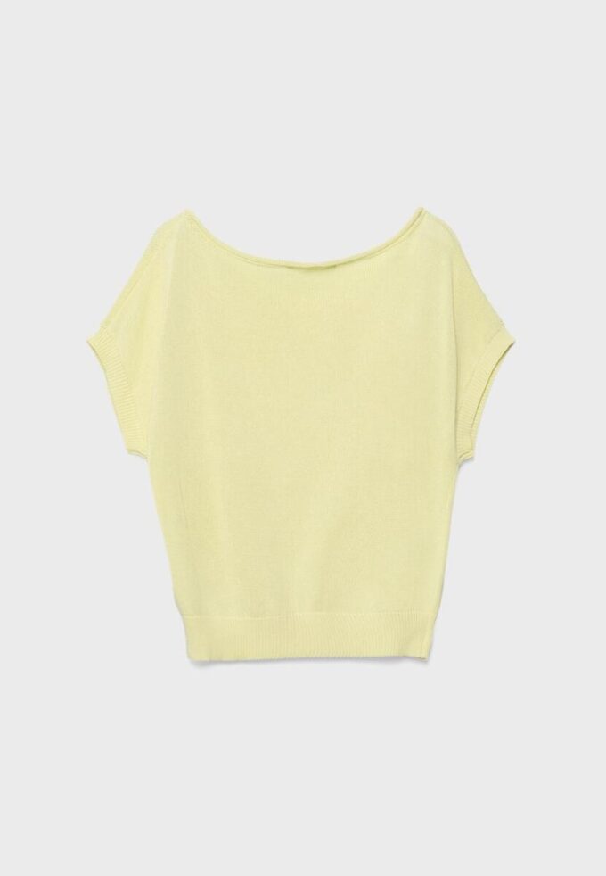 Top in maglia rustica con scollo a barchetta