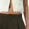 Top in pizzo satinato con spalline Top in pizzo satinato con spalline