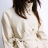 Trench a collo alto effetto pelle Trench a collo alto effetto pelle