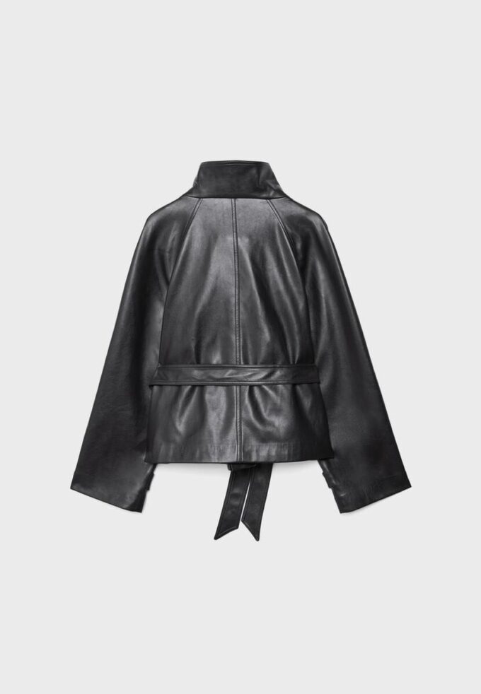 Trench a collo alto effetto pelle Trench a collo alto effetto pelle