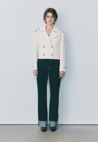 Trench corto a doppio petto