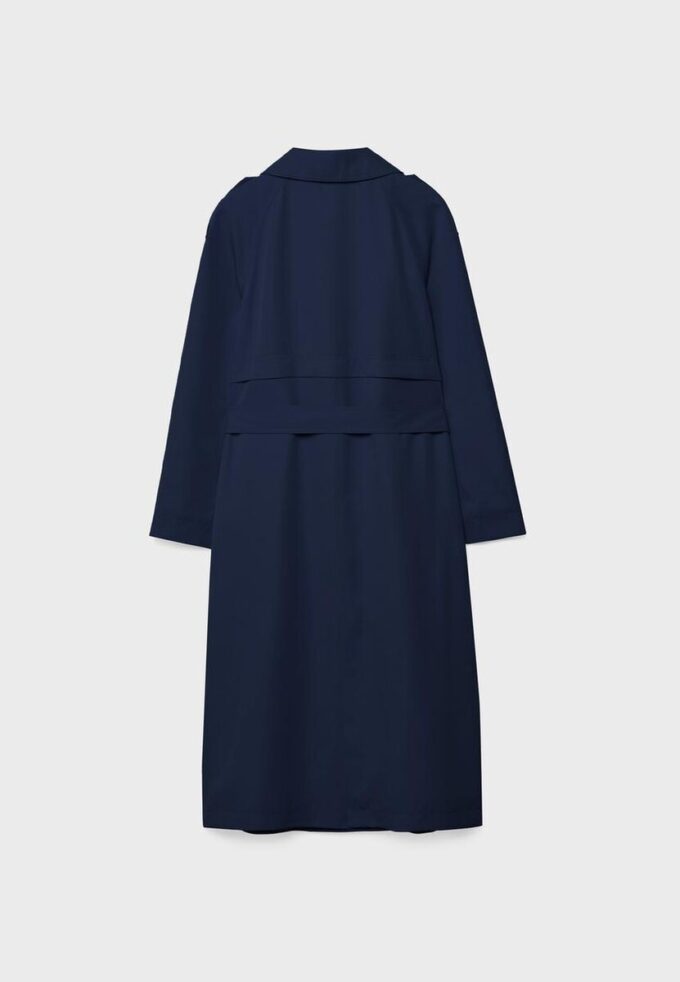 Trench lungo e fluido