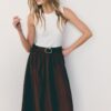 Vestito midi senza maniche in due materiali con cintura